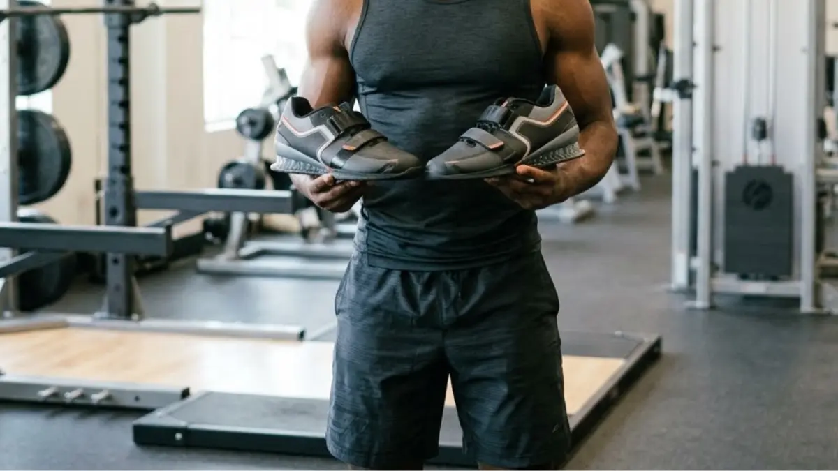 Choosing the Best Gym Shoes to Avoid Common Training Injuries